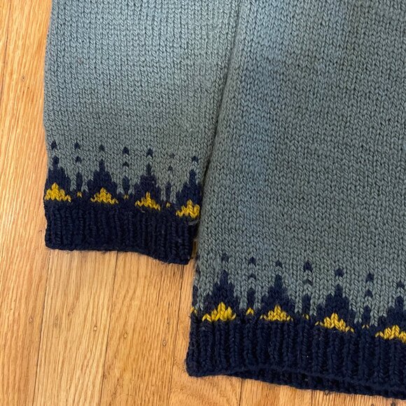 Hand-knit Fair Isle Wool Sweater - Picture 8 of 8